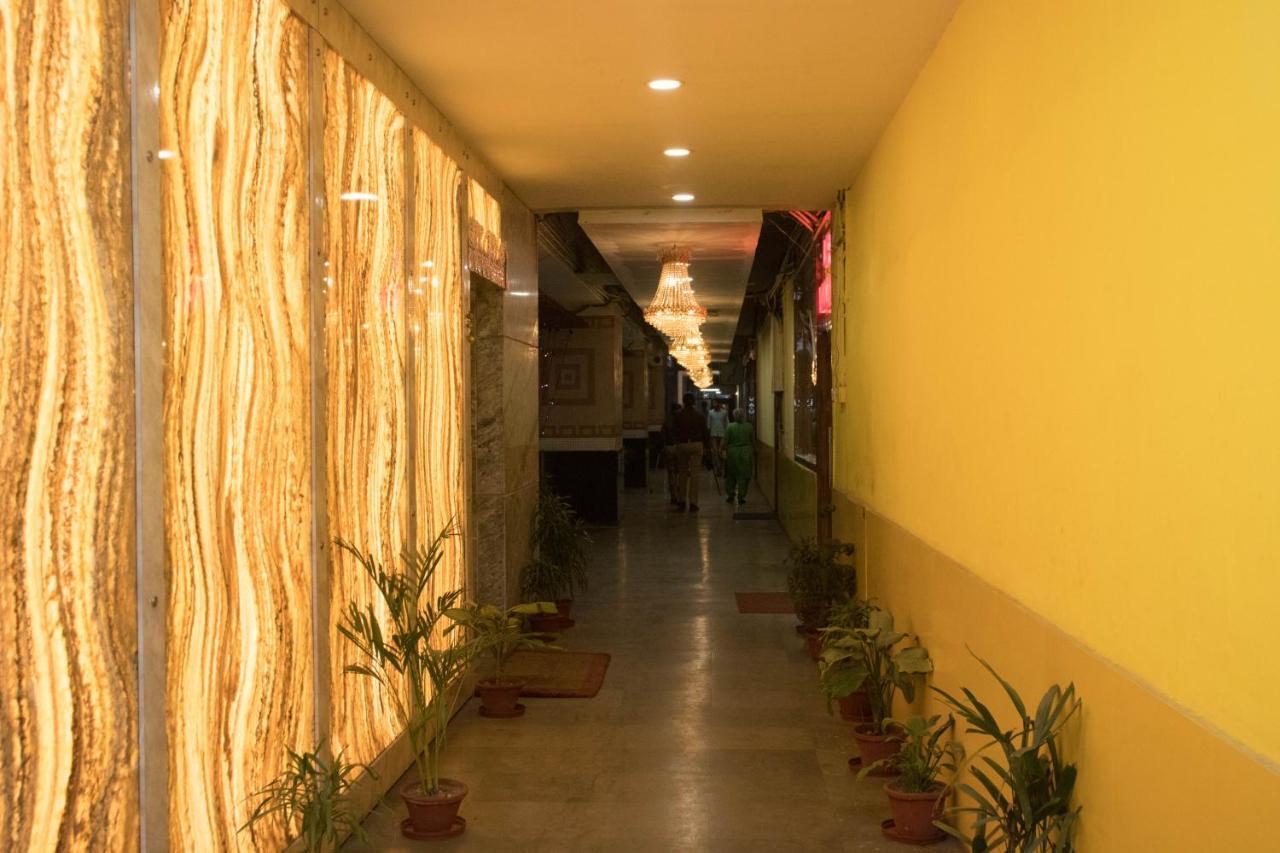 Rmd Hotels & Resorts Calcutta Eksteriør billede