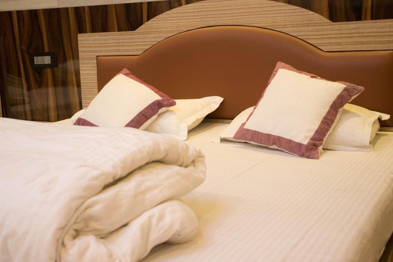 Rmd Hotels & Resorts Calcutta Eksteriør billede